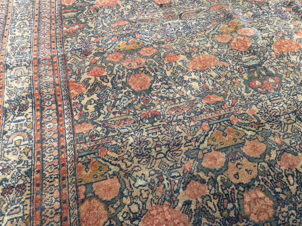 Antique Persian Tehran Carpet, No.10812 - Galerie Shabab