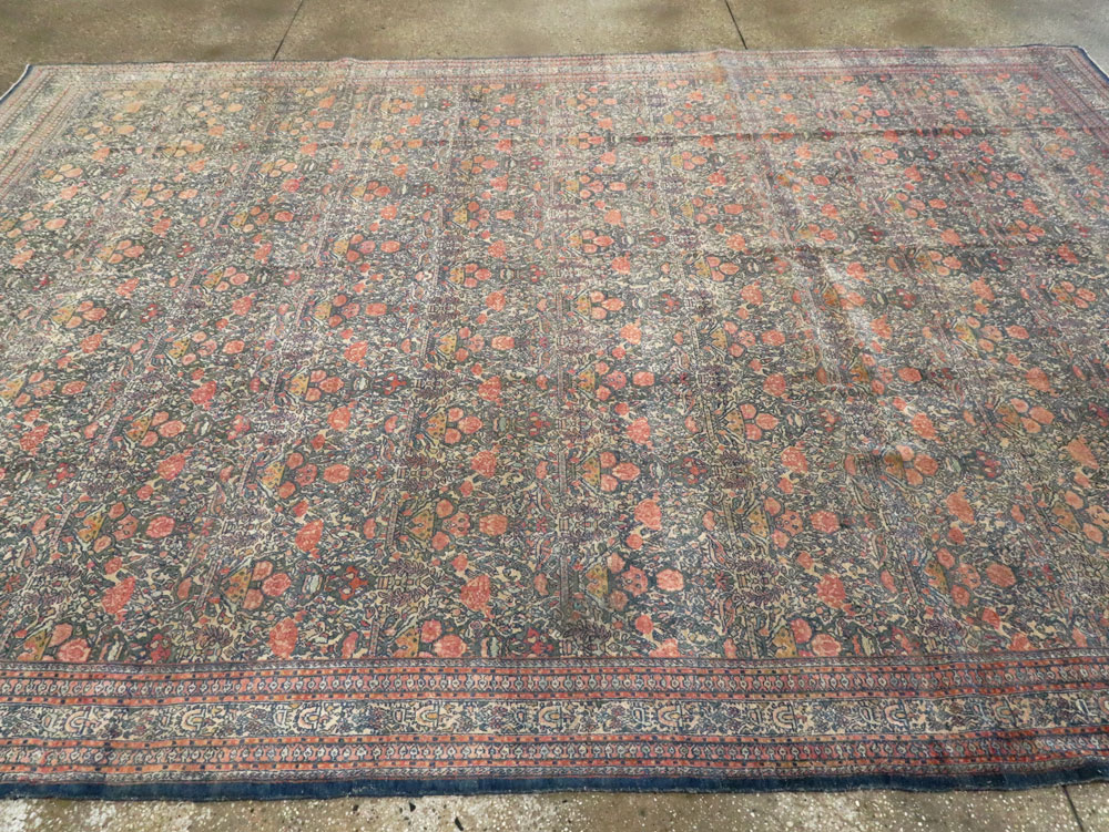 Antique Persian Tehran Carpet, No.10812 - Galerie Shabab