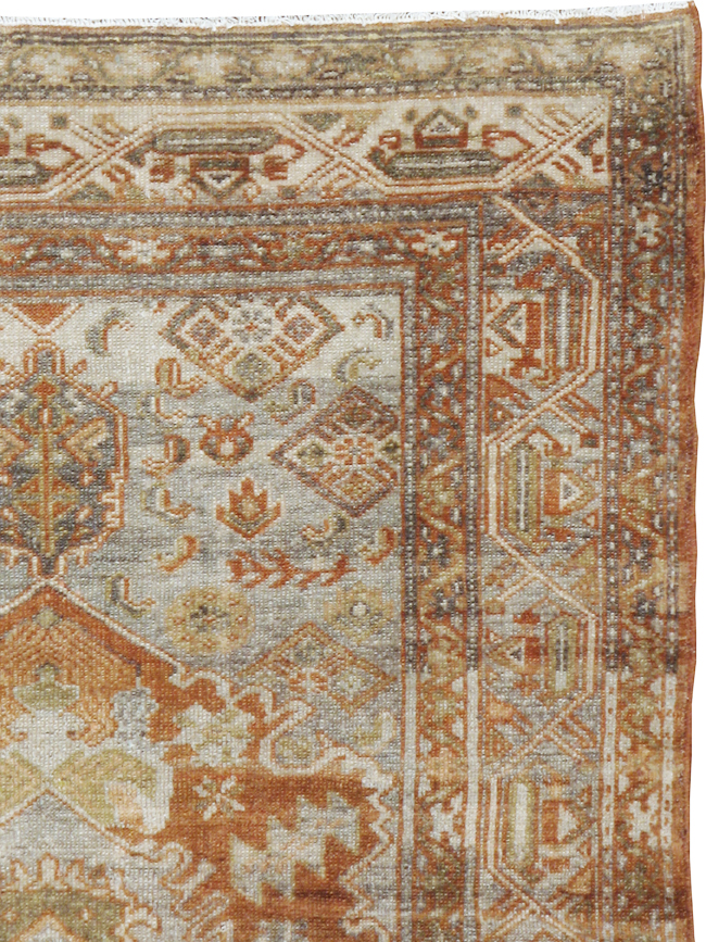 Antique Persian Malayer Throw Rug, No.10818 - Galerie Shabab