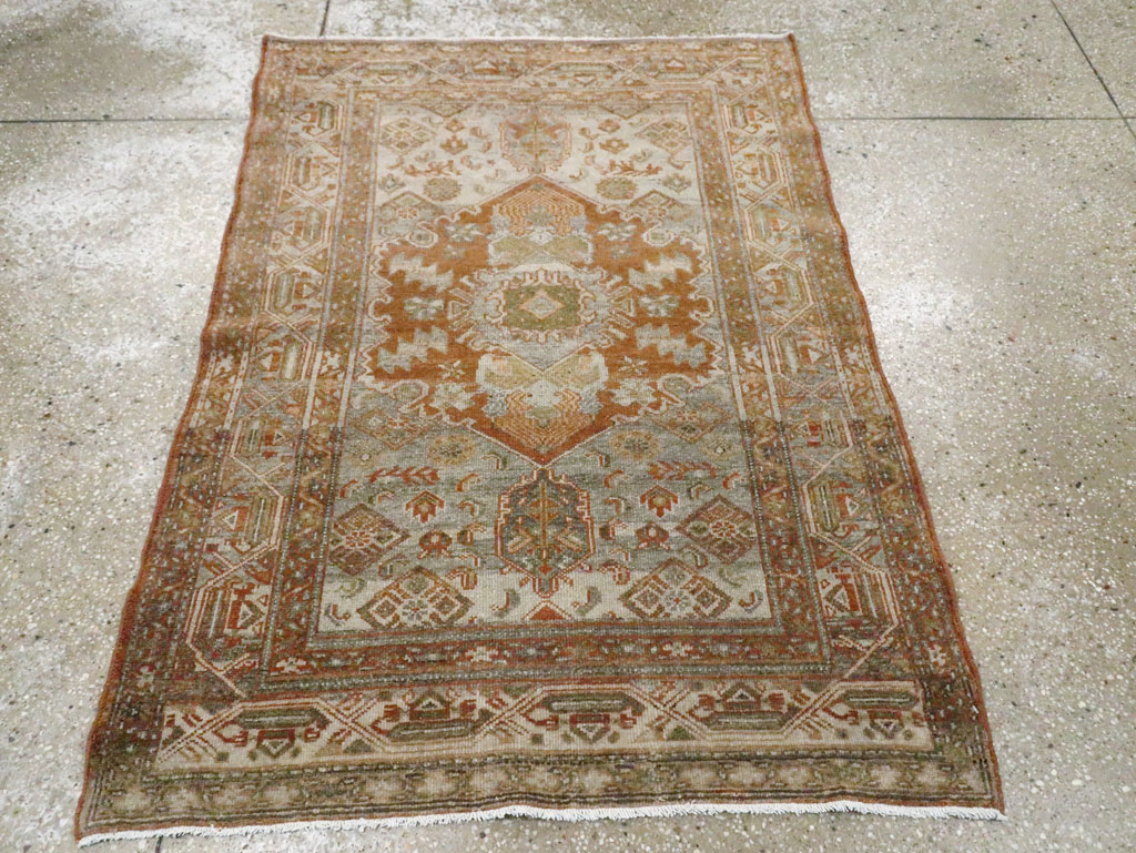Antique Persian Malayer Throw Rug, No.10818 - Galerie Shabab