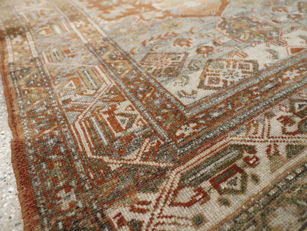 Antique Persian Malayer Throw Rug, No.10818 - Galerie Shabab