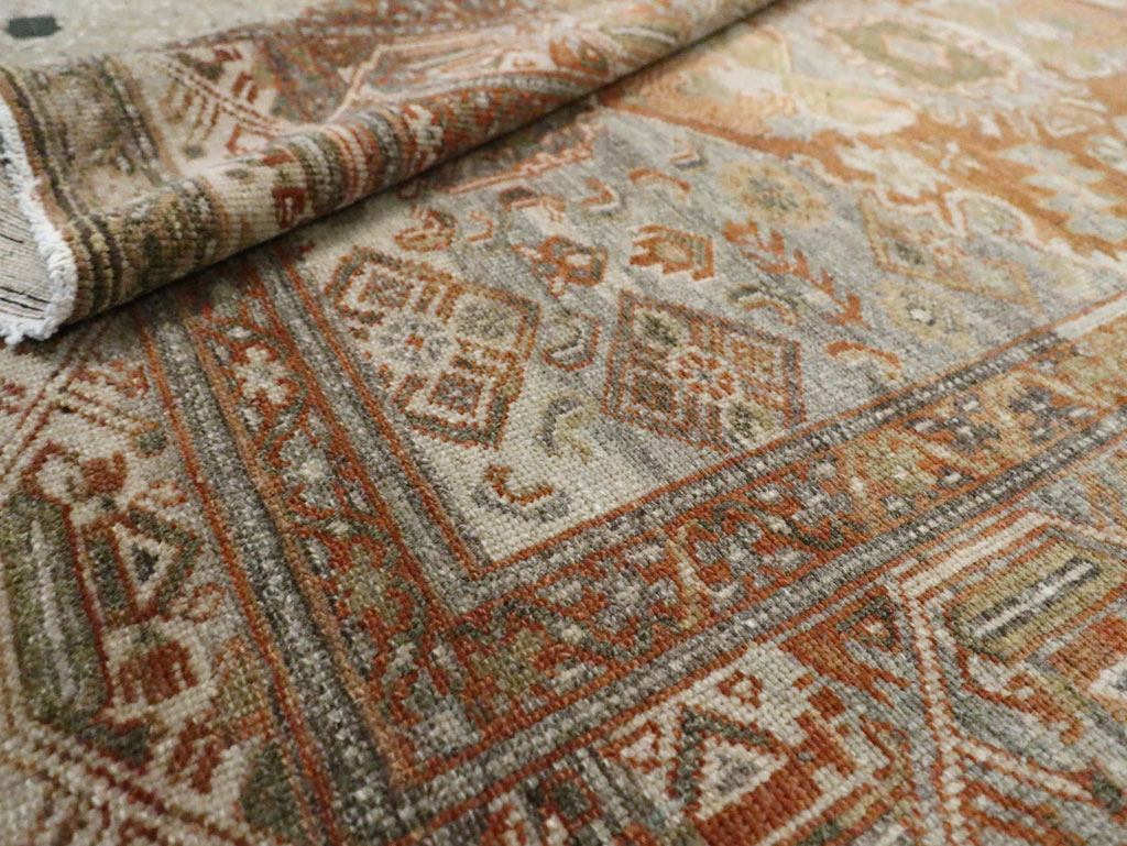 Antique Persian Malayer Throw Rug, No.10818 - Galerie Shabab