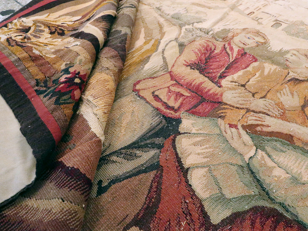 A Tapestry Carpet, No.10820 - Galerie Shabab