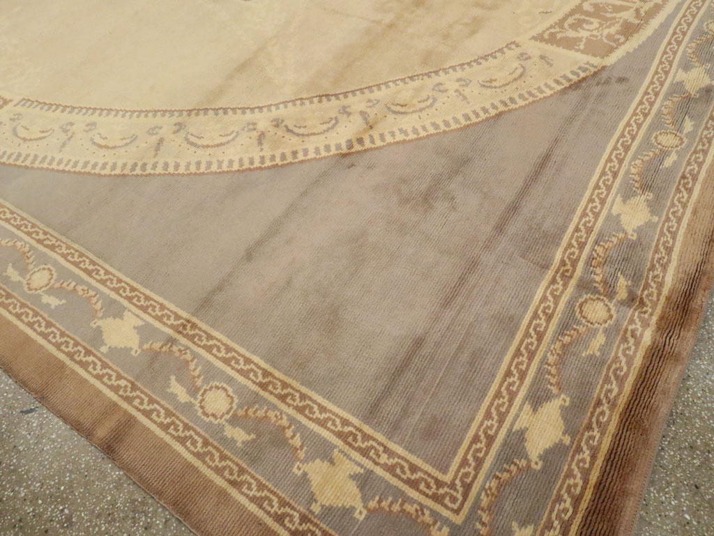 Antique European Savonnerie Carpet, No.10832 - Galerie Shabab