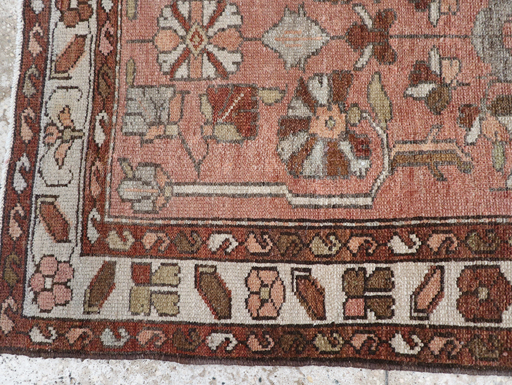 Antique Persian Malayer Rug, No.10856 - Galerie Shabab