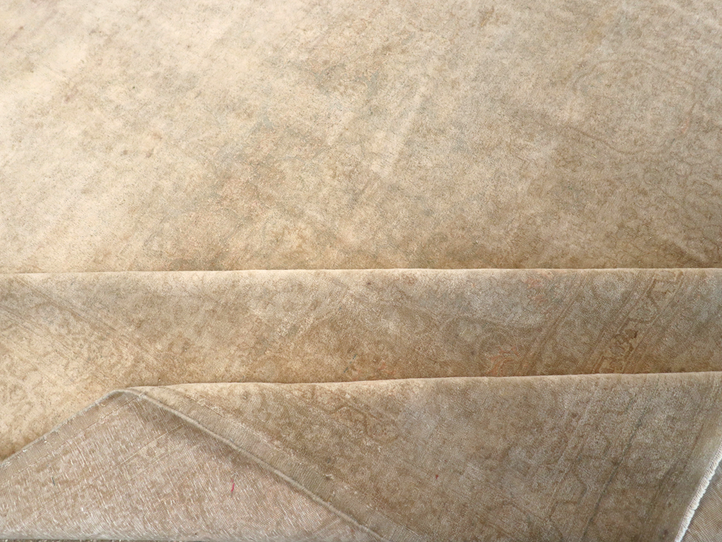 Vintage Turkish Sivas Carpet, No.10876 - Galerie Shabab