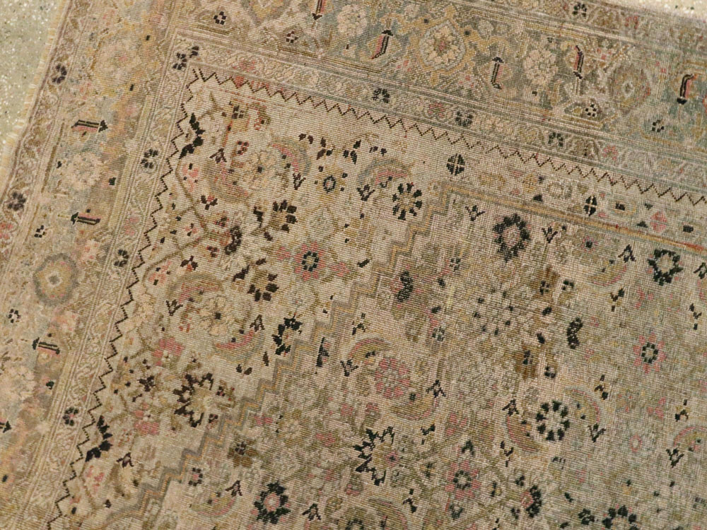 Antique Persian Bidjar Rug, No.10887 - Galerie Shabab