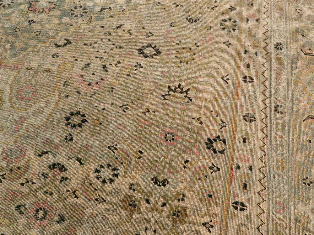 Antique Persian Bidjar Rug, No.10887 - Galerie Shabab