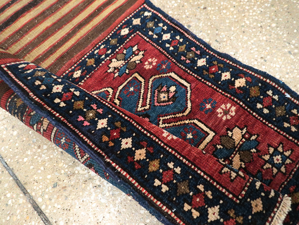 Antique Northwest Persian Saddlebag (Khorjin), No.10890 - Galerie Shabab