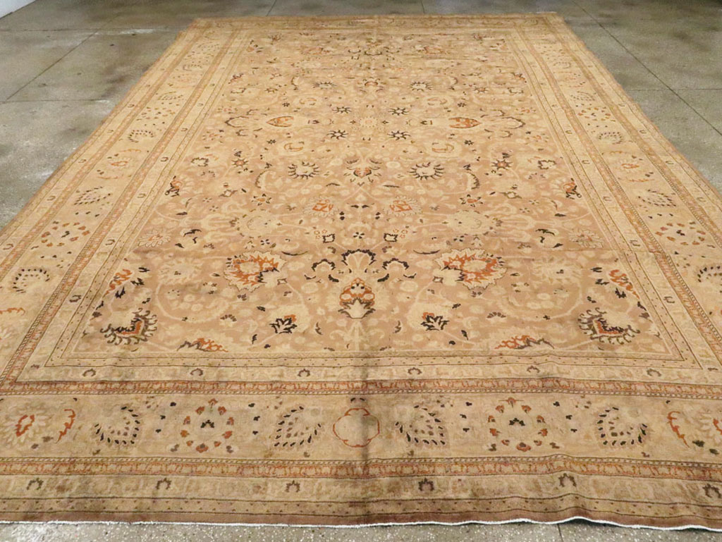 A Mashad Carpet, No.10924 - Galerie Shabab