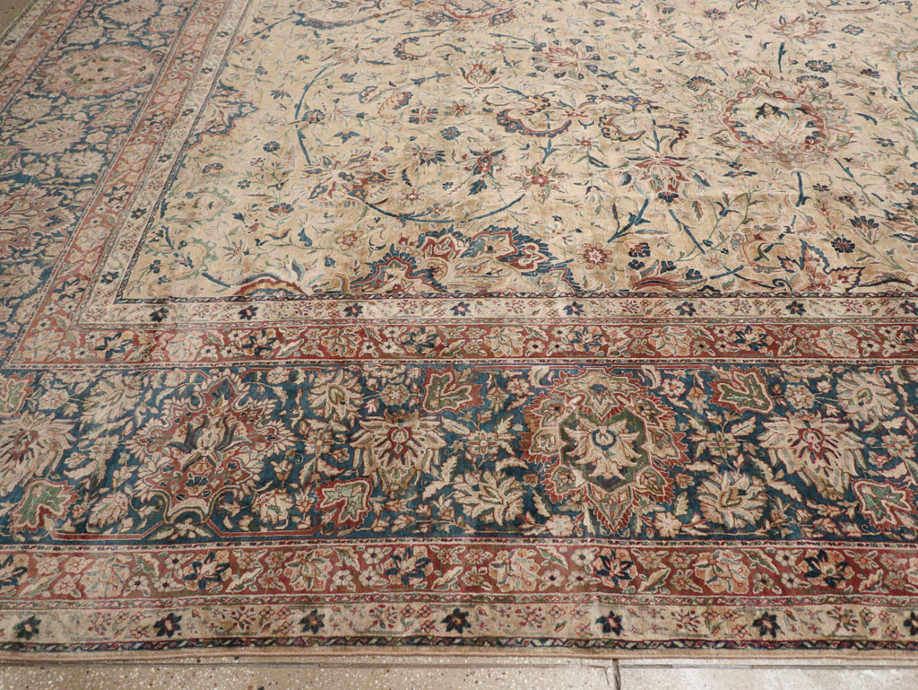 Antique Persian Lavar Kerman Oversize Carpet, No.11001 - Galerie Shabab