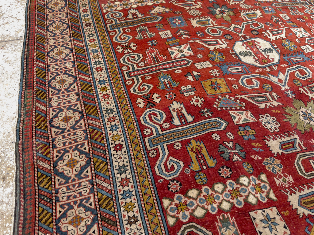 Antique Caucasian Perpedil Accent Rug, No.11002 - Galerie Shabab