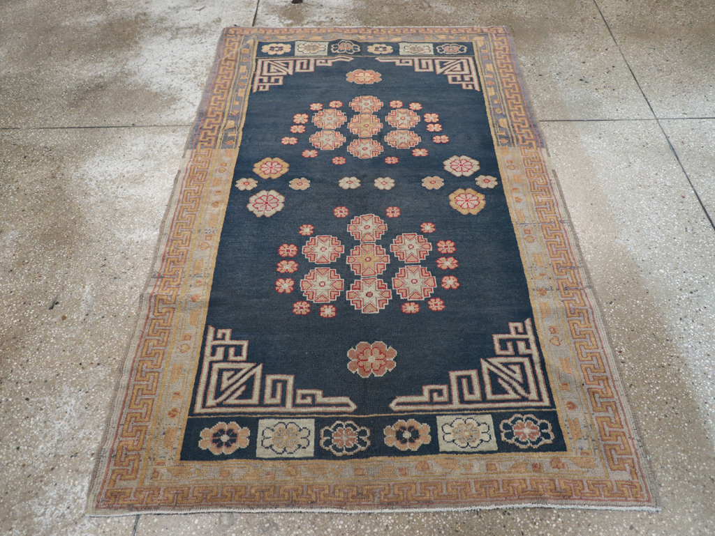 Antique East Turkestan Khotan Rug, No.11019 - Galerie Shabab
