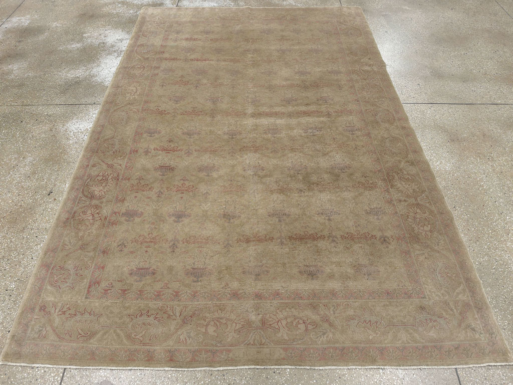 Antique Indian Lahore Accent Rug, No.11036 - Galerie Shabab