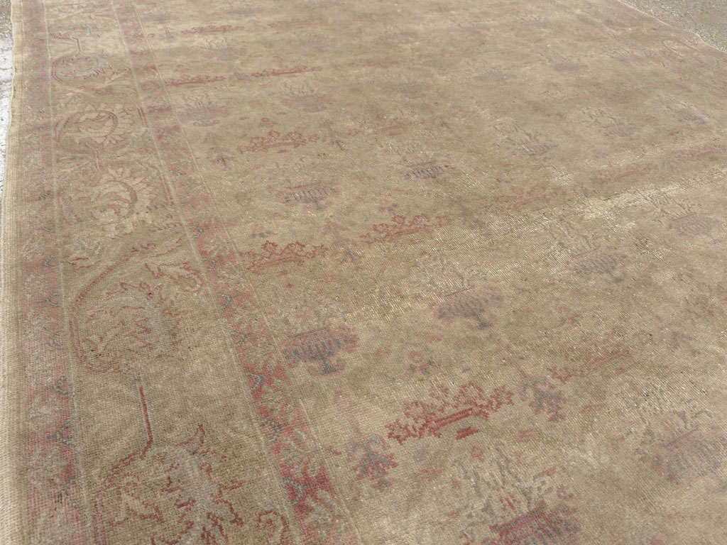 Antique Indian Lahore Accent Rug, No.11036 - Galerie Shabab