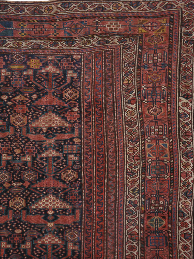 A Shiraz Carpet, No.11117 - Galerie Shabab