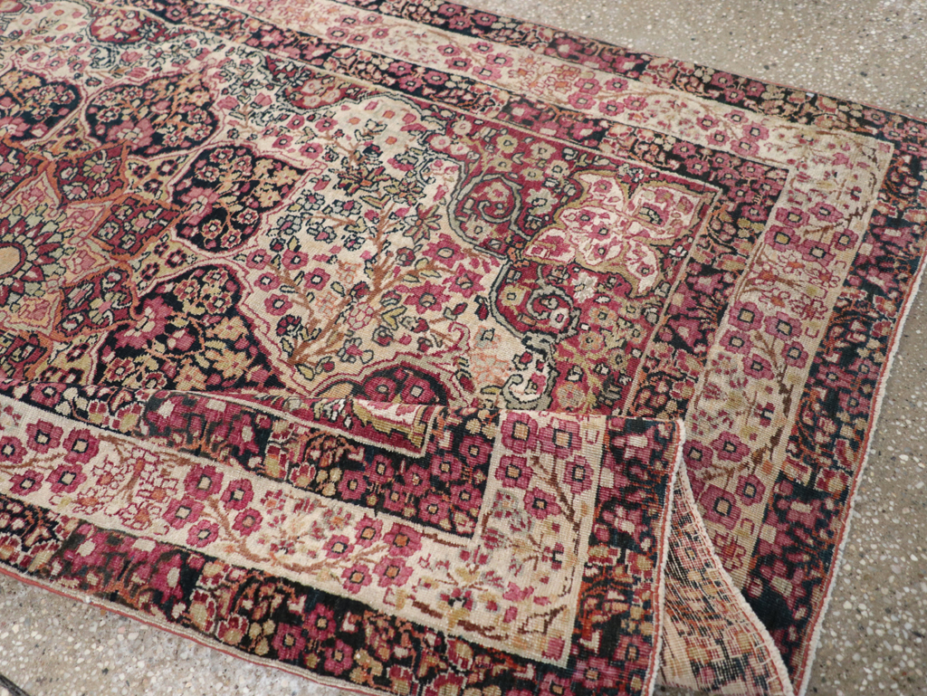 Antique Persian Lavar Kerman Rug, No.11251 - Galerie Shabab