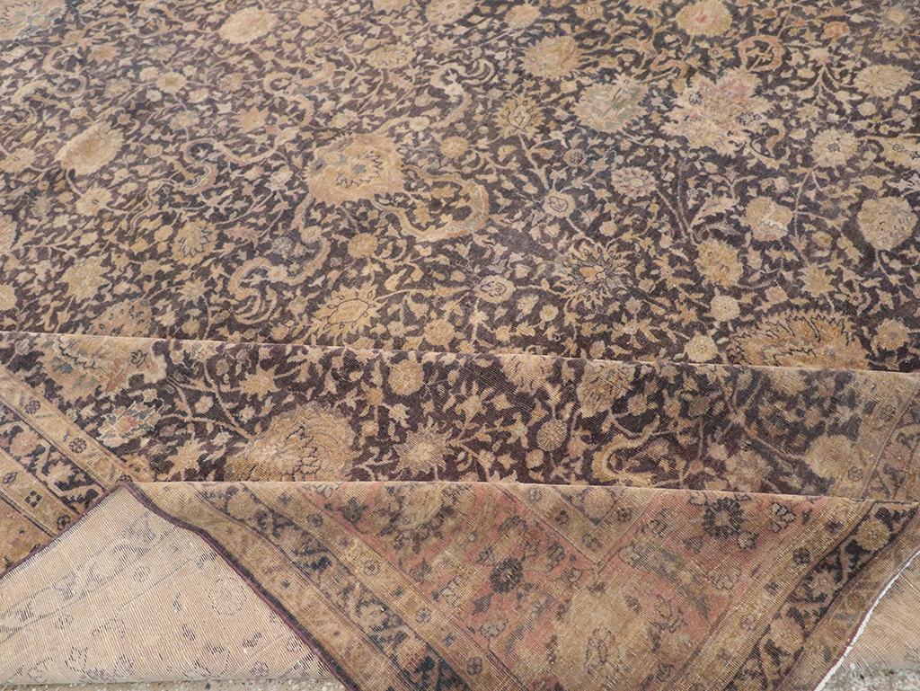 Antique Indian Lahore Room Size Carpet, No.11284 - Galerie Shabab