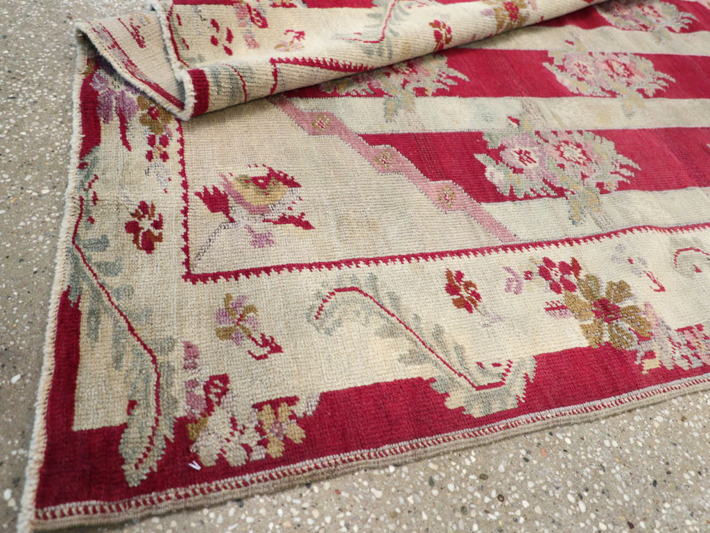 Antique Turkish Ghiordes Throw Rug, No.11327 - Galerie Shabab