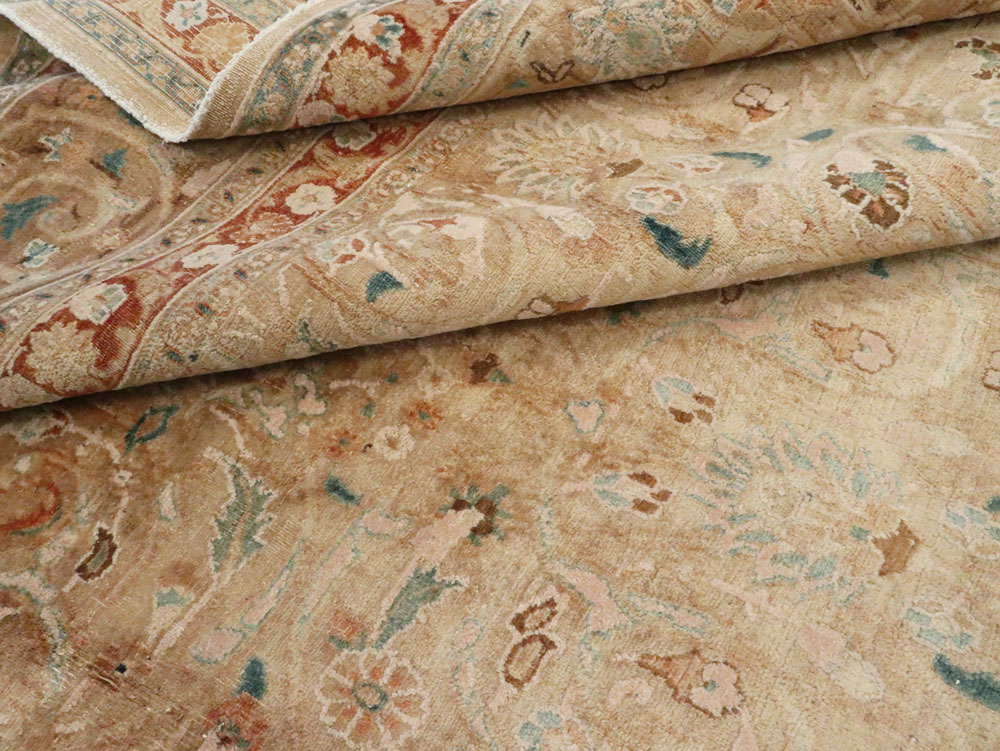 Antique Persian Dorokhsh Carpet, No.11339 - Galerie Shabab