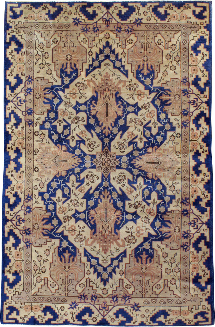Vintage Indian Lahore Carpet, No.11345 - Galerie Shabab