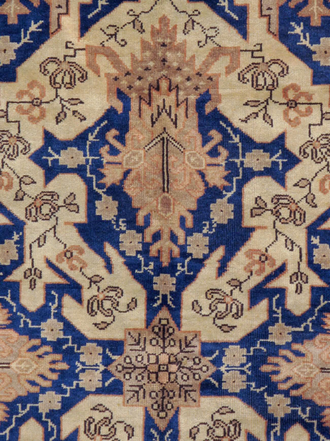 Vintage Indian Lahore Carpet, No.11345 - Galerie Shabab