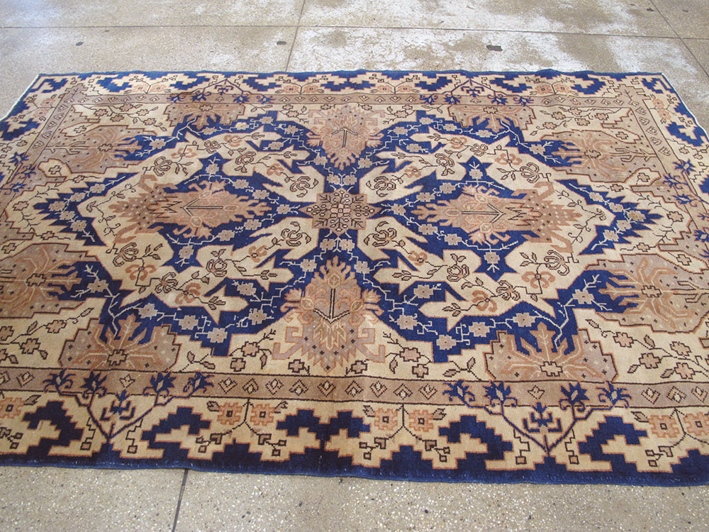 Vintage Indian Lahore Carpet, No.11345 - Galerie Shabab