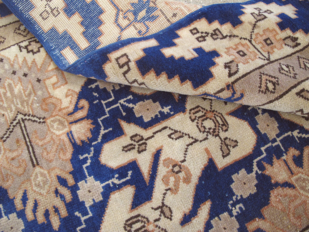 Vintage Indian Lahore Carpet, No.11345 - Galerie Shabab