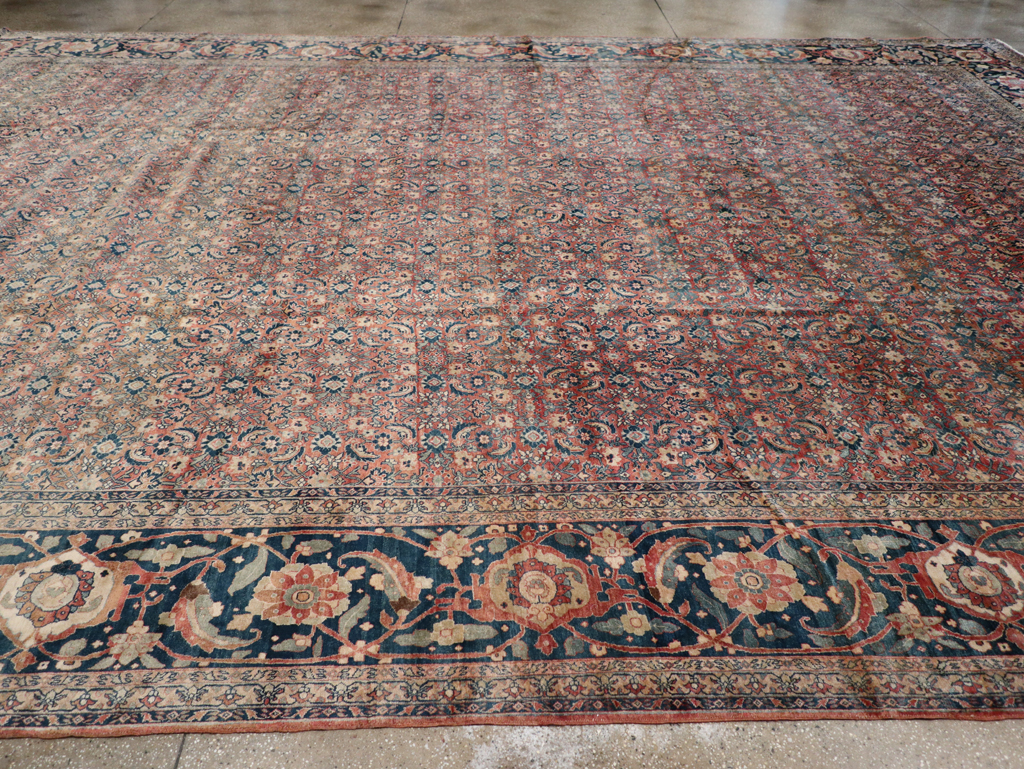 Antique Persian Tabriz Carpet, No.11379 - Galerie Shabab