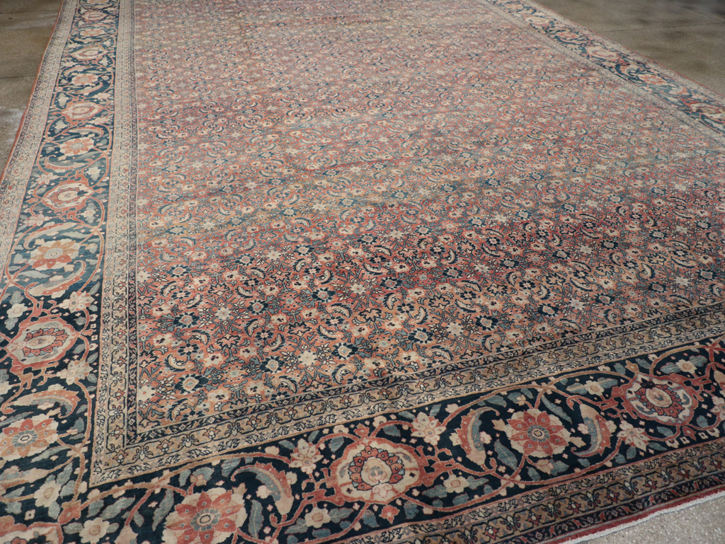 Antique Persian Tabriz Carpet, No.11379 - Galerie Shabab