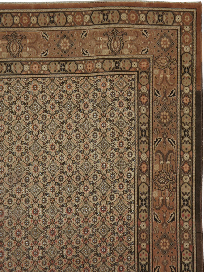 Vintage Persian Mashad Carpet, No.11390 - Galerie Shabab