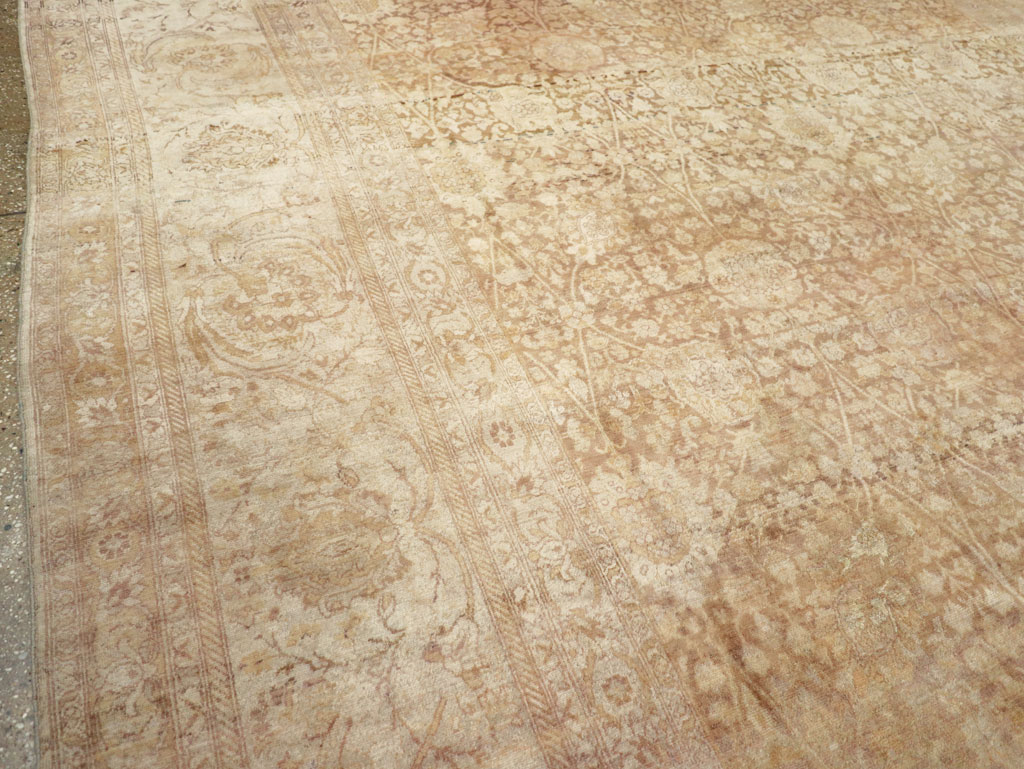 Antique Turkish Sivas Carpet, No.11435 - Galerie Shabab