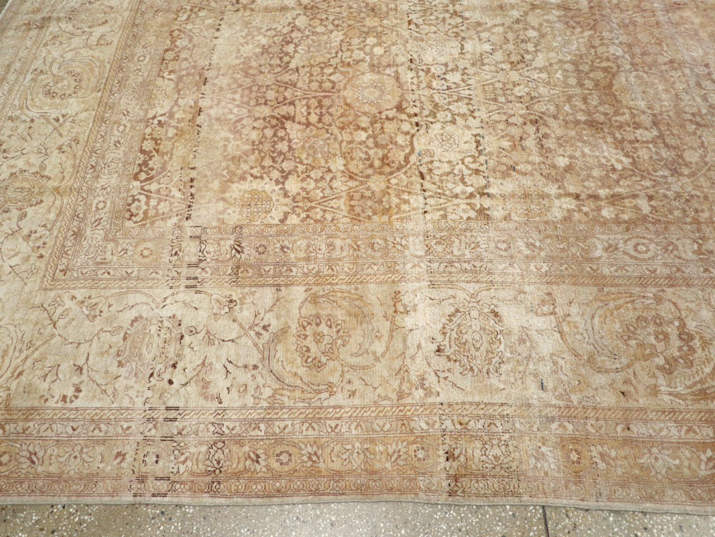 Antique Turkish Sivas Carpet, No.11435 - Galerie Shabab