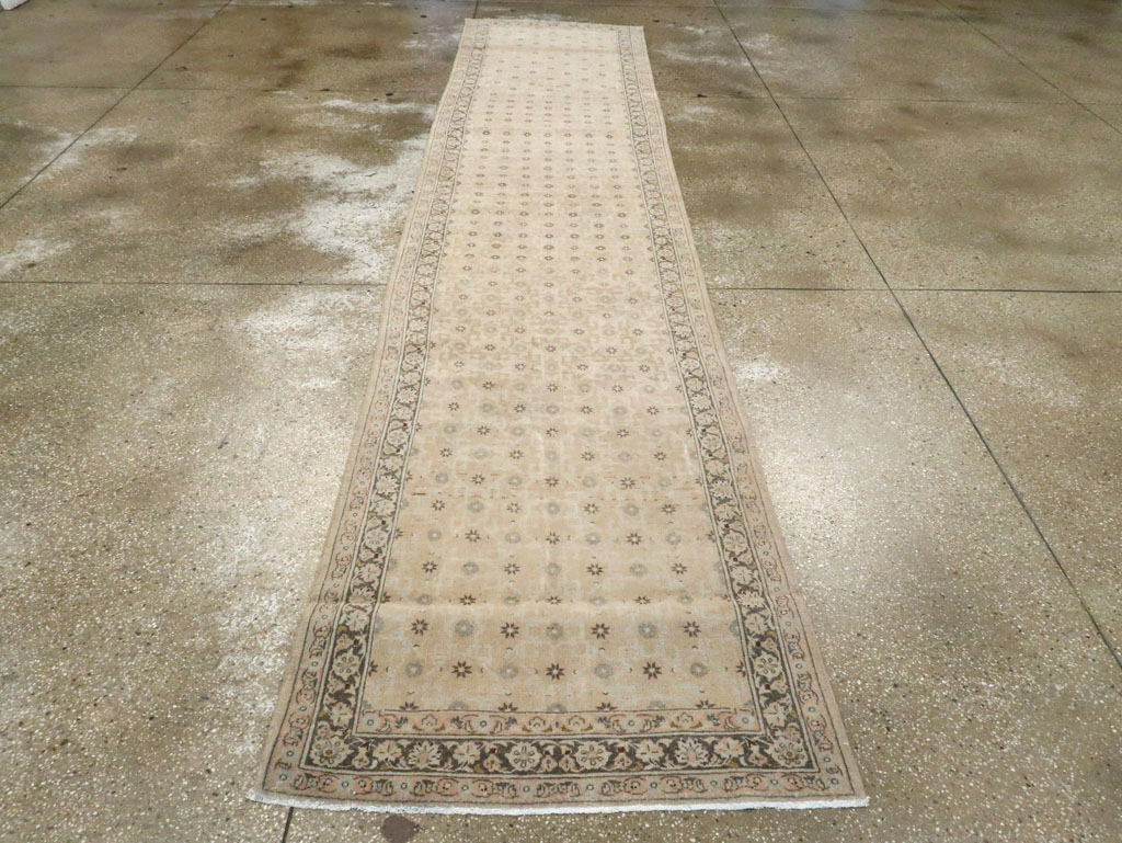 Vintage Persian Kashan Runner, No.11458 - Galerie Shabab