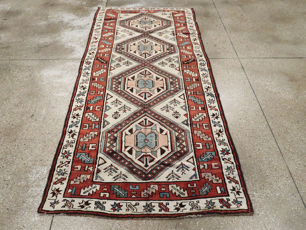 Antique Persian Serab Gallery Rug, No.11459 - Galerie Shabab