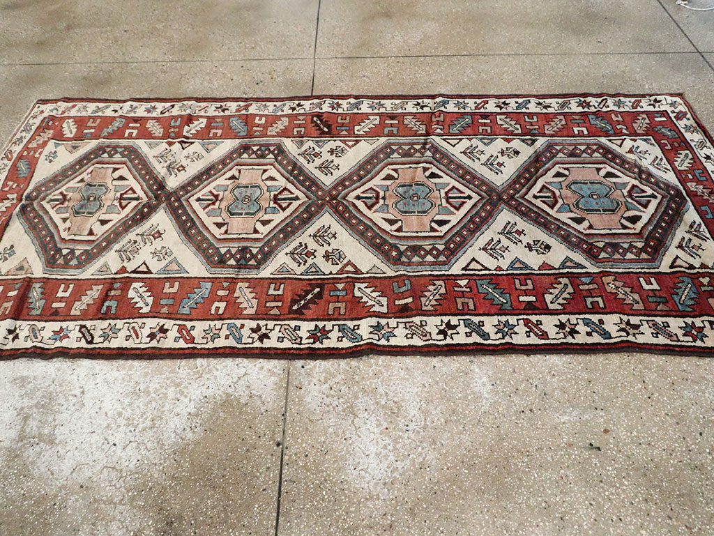 Antique Persian Serab Gallery Rug, No.11459 - Galerie Shabab