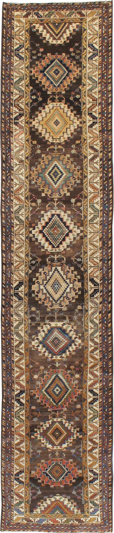 Antique Persian Northwest Runner, No.11460 - Galerie Shabab