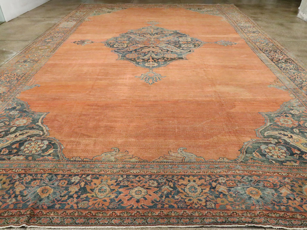 Antique Persian Fereghan Mahal Carpet, No.11491 - Galerie Shabab