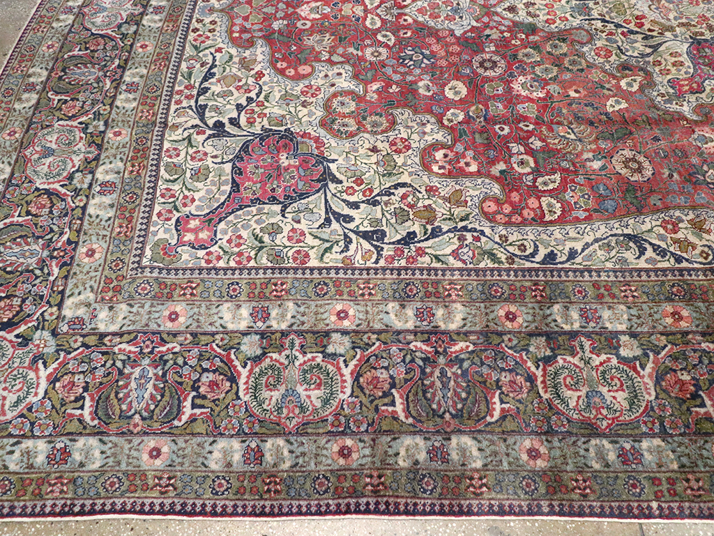 Antique Persian Tabriz Carpet, No.11514 - Galerie Shabab