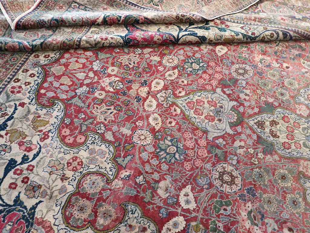 Antique Persian Tabriz Carpet, No.11514 - Galerie Shabab