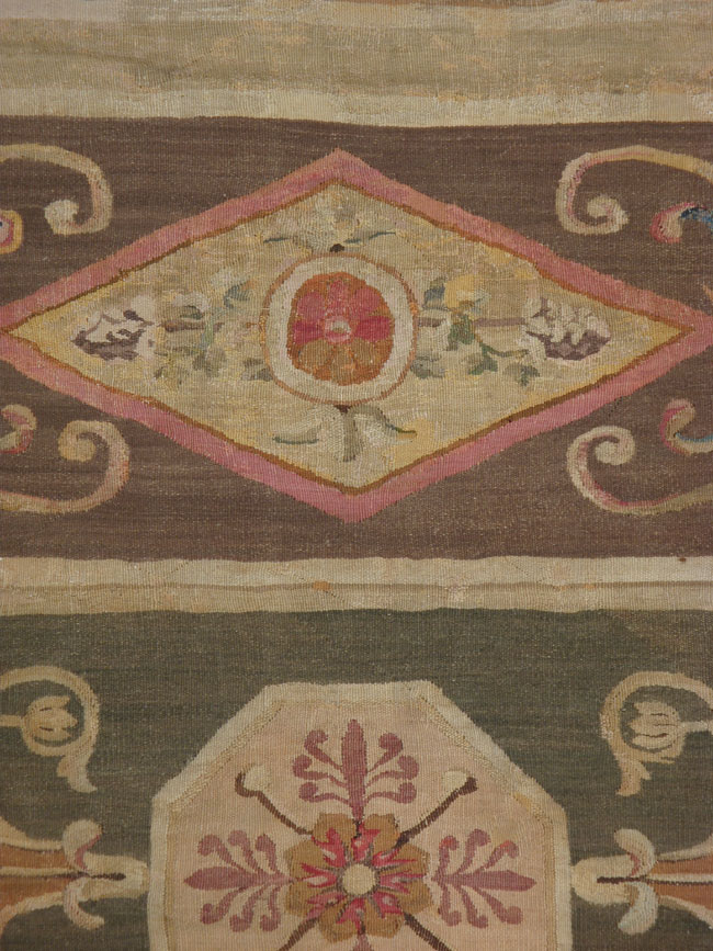 An Aubusson Carpet, No.11566 - Galerie Shabab