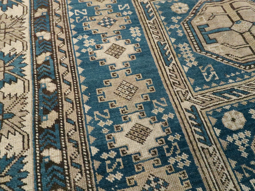 Antique Caucasian Shirvan Rug, No.11616 - Galerie Shabab