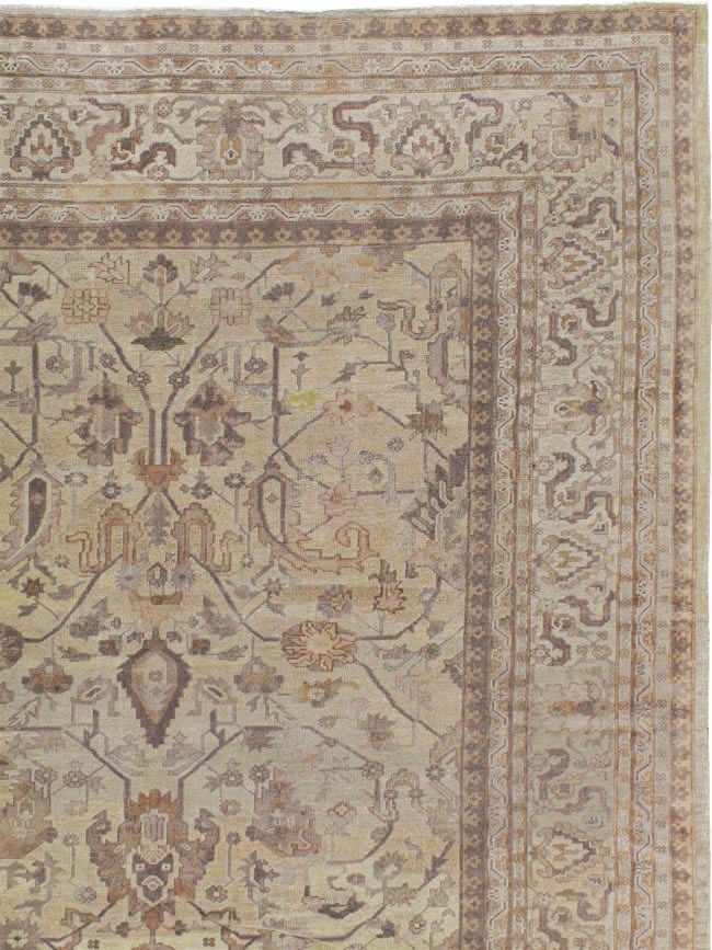 A Oushak Carpet, No.11655 - Galerie Shabab