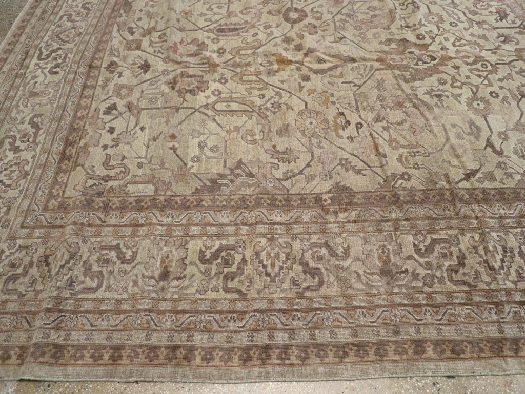 A Oushak Carpet, No.11655 - Galerie Shabab