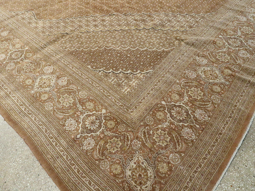 Vintage Persian Tabriz Carpet, No.11740 - Galerie Shabab