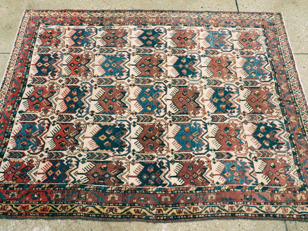 Antique Persian Afshar Rug, No.11750 - Galerie Shabab