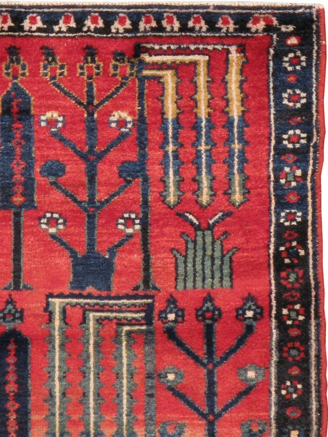 Antique Bakhtiari Carpet, No.11756 - Galerie Shabab