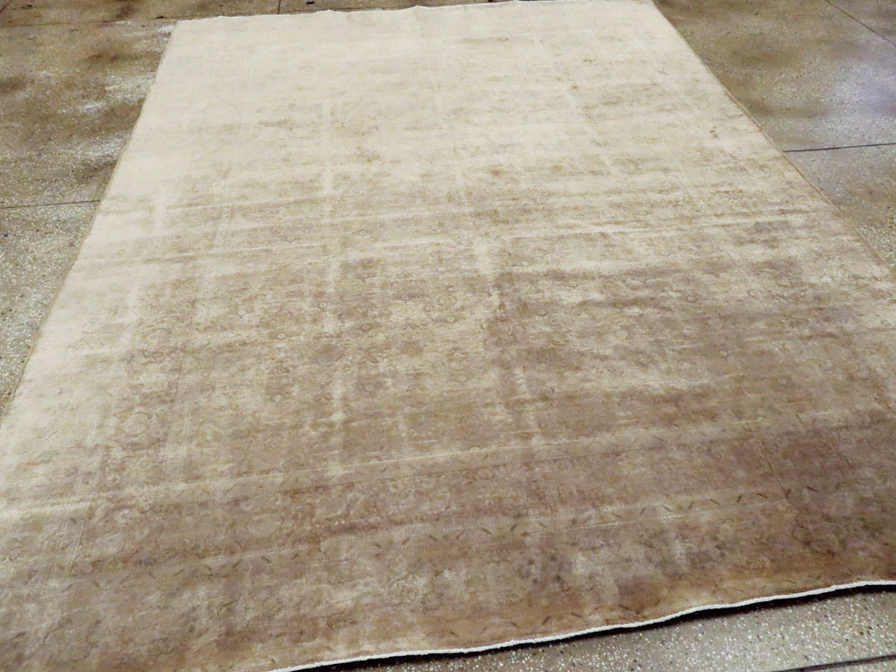 Antique Persian Tabriz Carpet, No.11786 - Galerie Shabab
