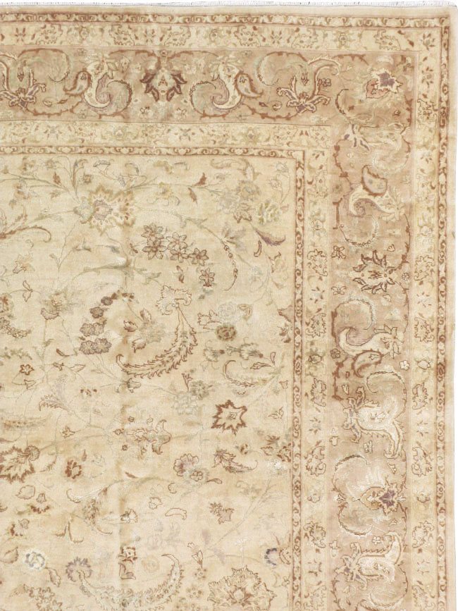 Vintage Persian Tabriz Carpet, No.11787 - Galerie Shabab