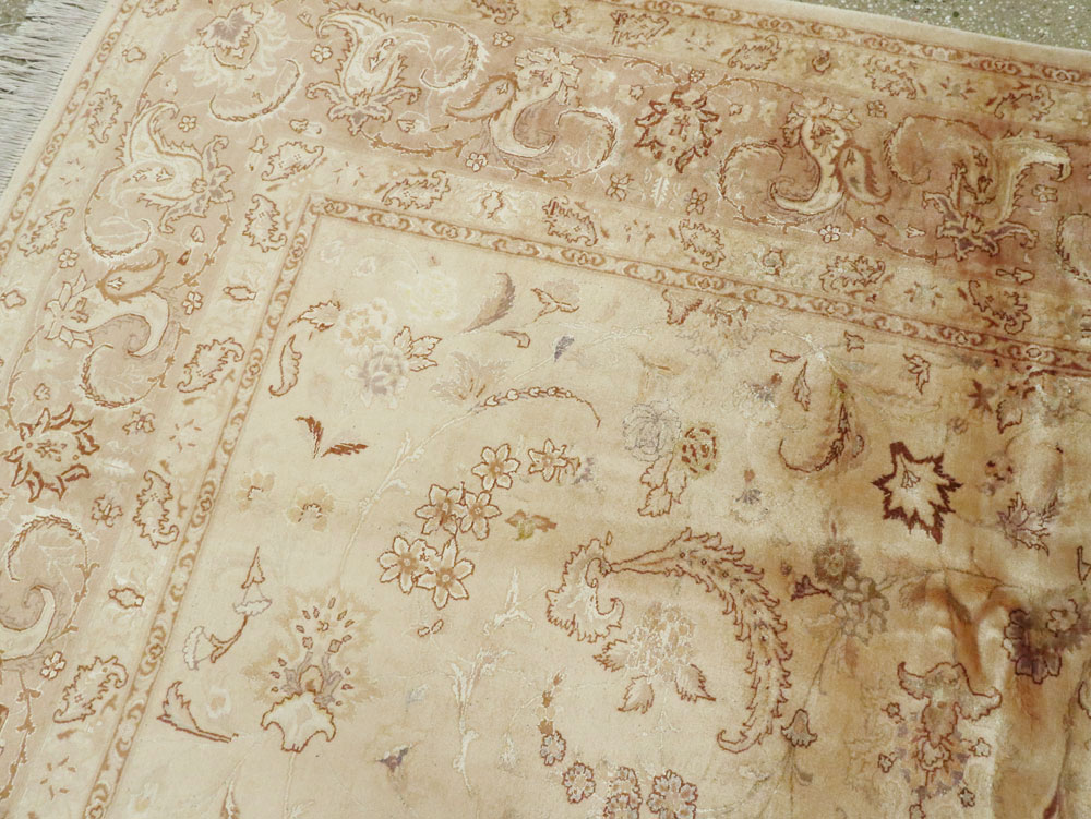 Vintage Persian Tabriz Carpet, No.11787 - Galerie Shabab